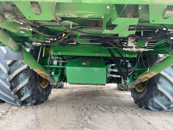 2023 John Deere X9 1000 Combine