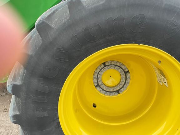 2023 John Deere X9 1000 Combine
