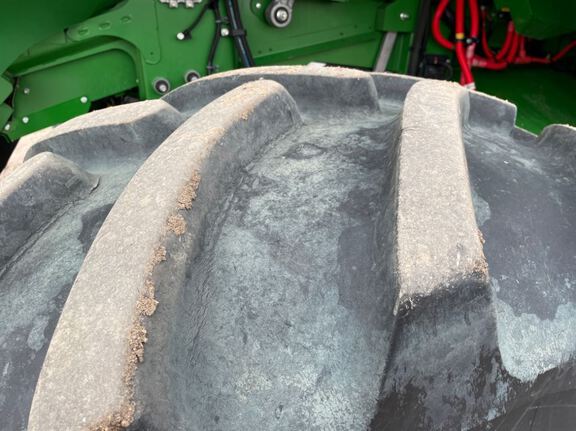 2023 John Deere X9 1000 Combine