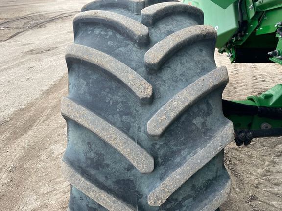 2023 John Deere X9 1000 Combine