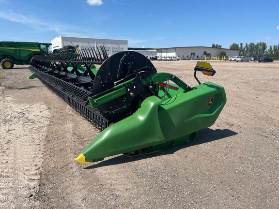 2025 John Deere RDF45 Header Combine