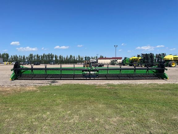 2025 John Deere RDF45 Header Combine