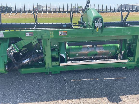 2025 John Deere RDF45 Header Combine