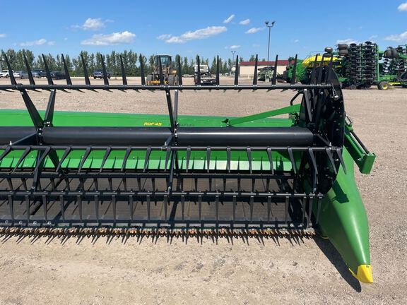 2025 John Deere RDF45 Header Combine