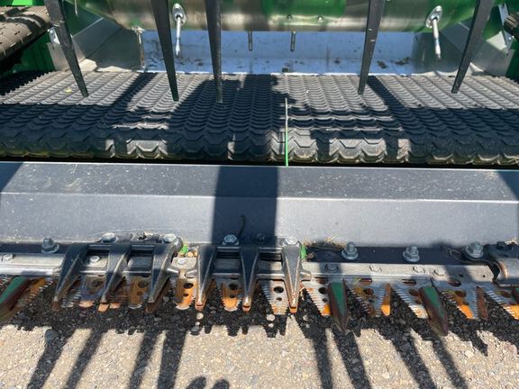 2025 John Deere RDF45 Header Combine
