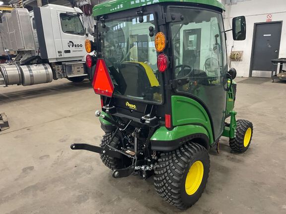 2023 John Deere 1025R Tractor Compact