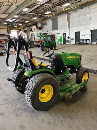 2011 John Deere 2520 Tractor Compact