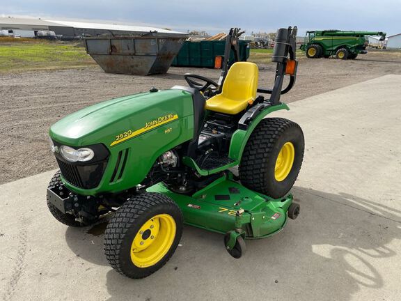 2011 John Deere 2520 Tractor Compact