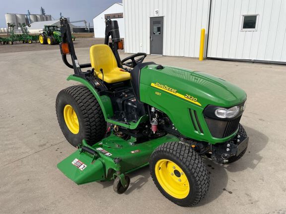 2011 John Deere 2520 Tractor Compact