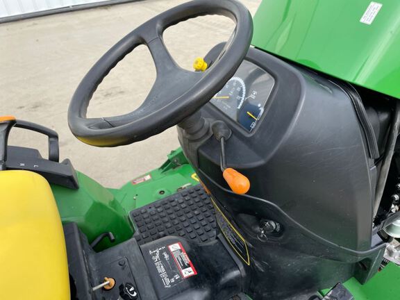 2011 John Deere 2520 Tractor Compact