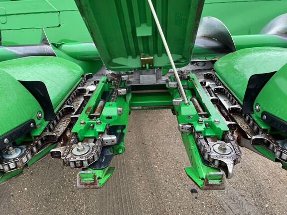 2009 John Deere 612C Header Corn Head