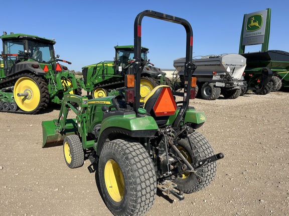 2017 John Deere 2038R Tractor Compact