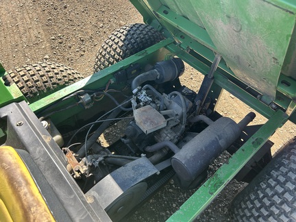 2001 John Deere 6X4 ATV