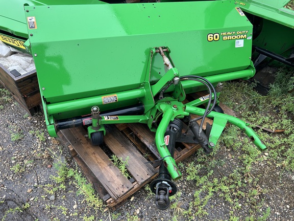 2012 John Deere 60" Heavy Duty Broom L & G Attachment