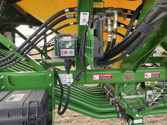 2022 John Deere N560 Air Seeder