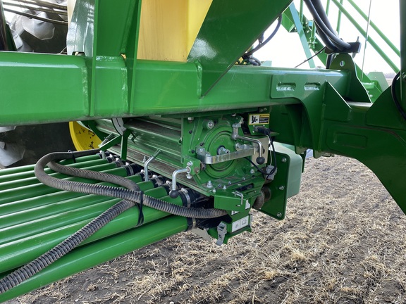 2022 John Deere N560 Air Seeder