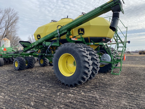 2022 John Deere N560 Air Seeder