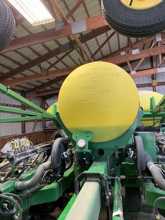 2013 John Deere DB44 Planter