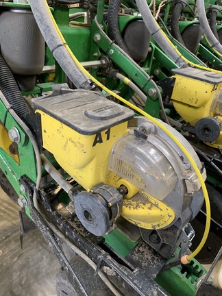 2013 John Deere DB44 Planter