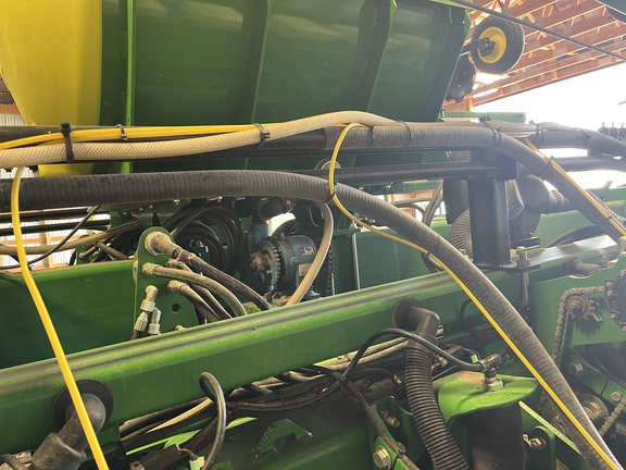 2013 John Deere DB44 Planter