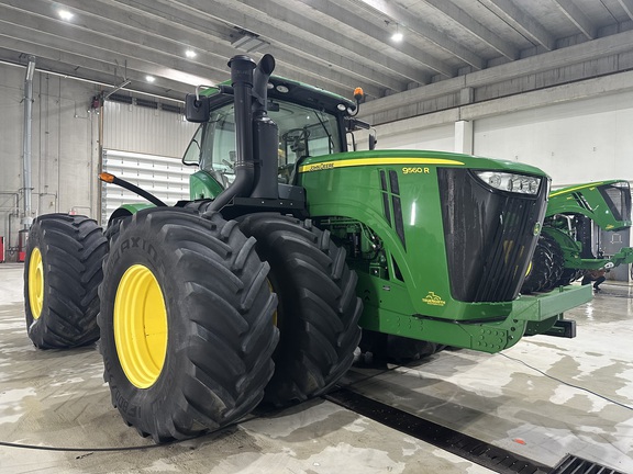 2013 John Deere 9560R Tractor 4WD