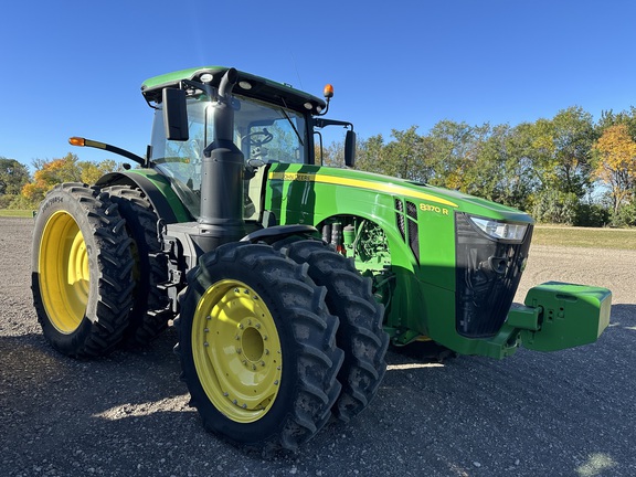 2018 John Deere 8370R Tractor