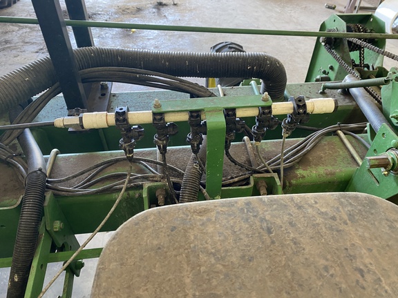 1998 John Deere 1730 Tree Planter