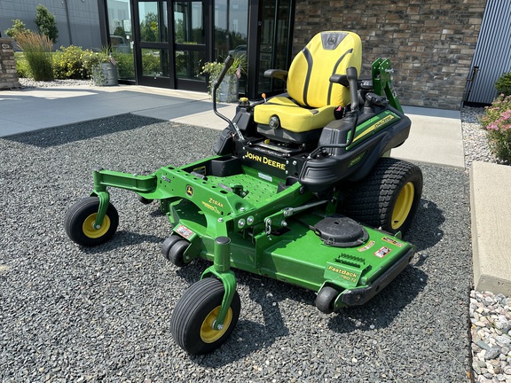 2022 John Deere Z970R Mower/Zero Turn