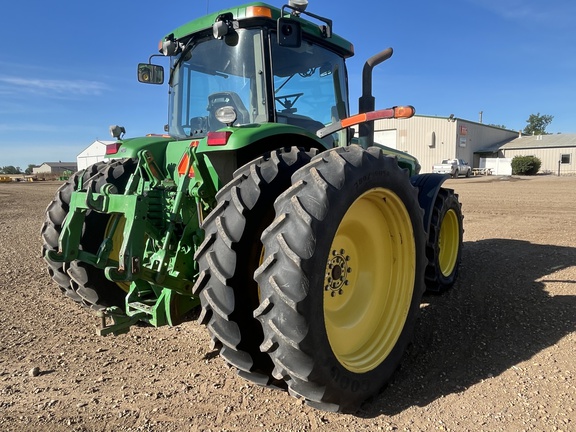 2002 John Deere 8220 Tractor