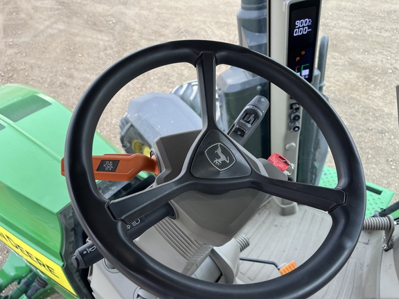 2023 John Deere 8R 250 Tractor