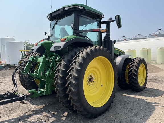 2023 John Deere 8R 250 Tractor