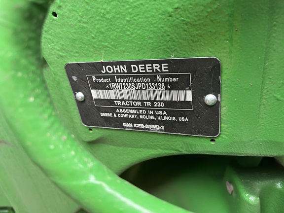 2023 John Deere 7R 230 Tractor