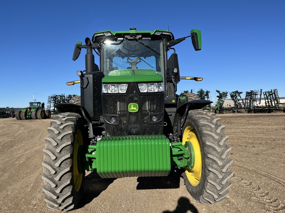 2023 John Deere 7R 230 Tractor