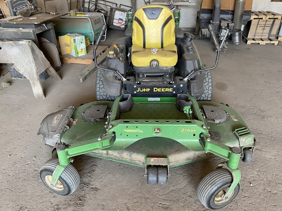 2019 John Deere Z950R Mower/Zero Turn