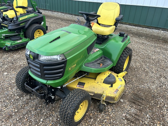 2013 John Deere X739 Garden Tractor