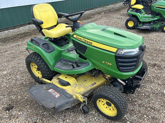 2013 John Deere X739 Garden Tractor