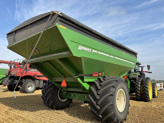 2016 Brent 1182 Grain Cart