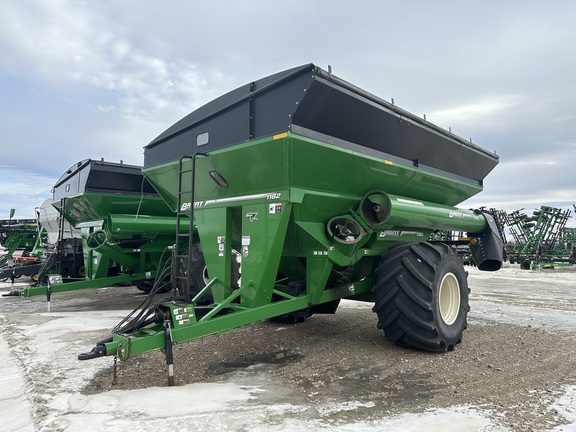 2016 Brent 1182 Grain Cart