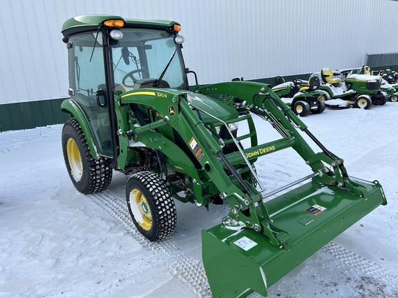 2023 John Deere 3046R Tractor Compact