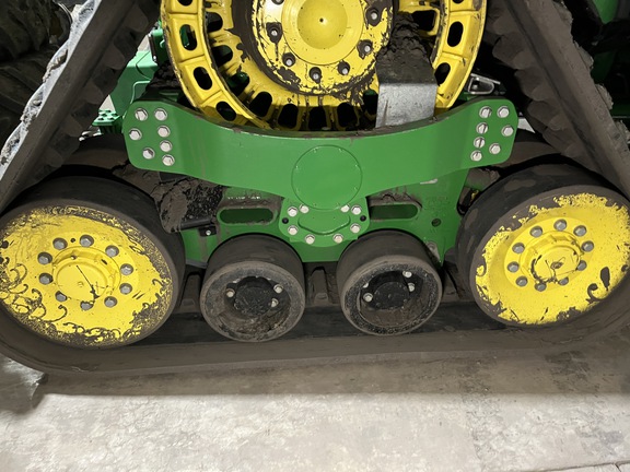 2016 John Deere 9520RX Tractor Rubber Track