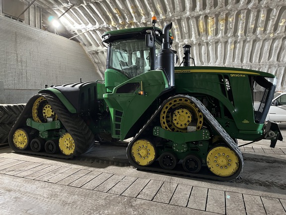 2016 John Deere 9520RX Tractor Rubber Track