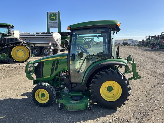 2015 John Deere 3046R Tractor Compact