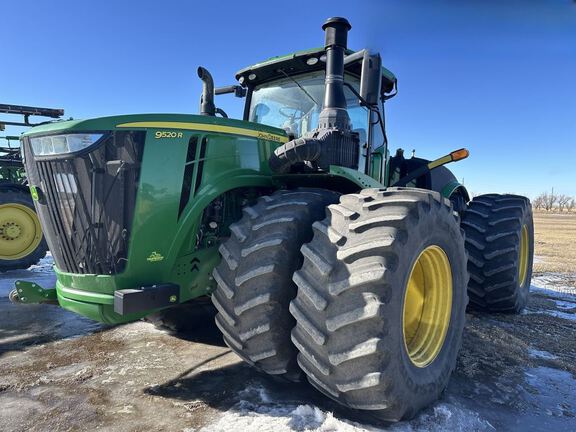 2018 John Deere 9520R Tractor 4WD