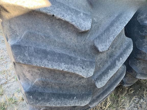 2018 John Deere 9520R Tractor 4WD