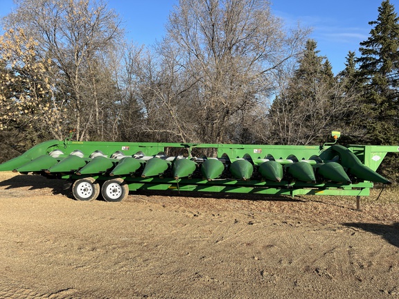 2020 John Deere 712C Header Corn Head