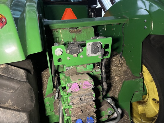 2013 John Deere 9460R Tractor 4WD