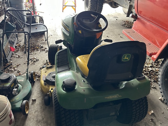 2017 John Deere X380 Garden Tractor