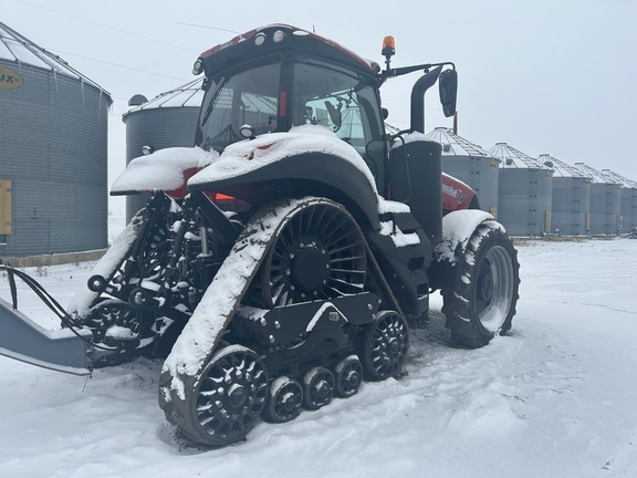 2017 Case IH Magnum 340 Rowtrac Tractor Rubber Track