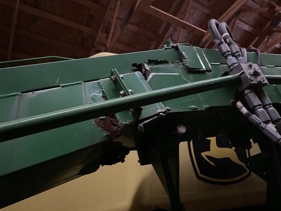 2014 John Deere 1890 Air Seeder