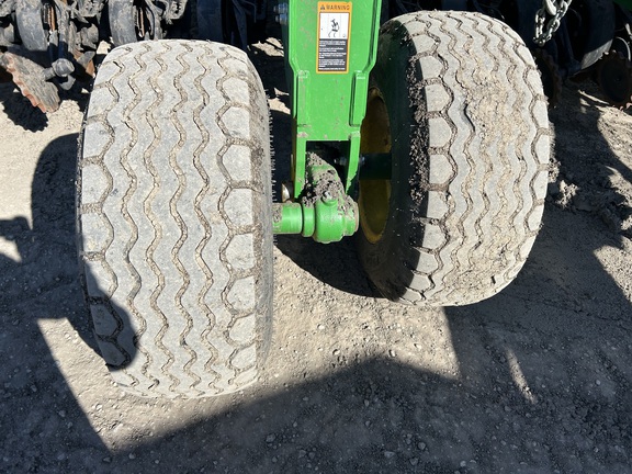 2021 John Deere 1890 Air Seeder
